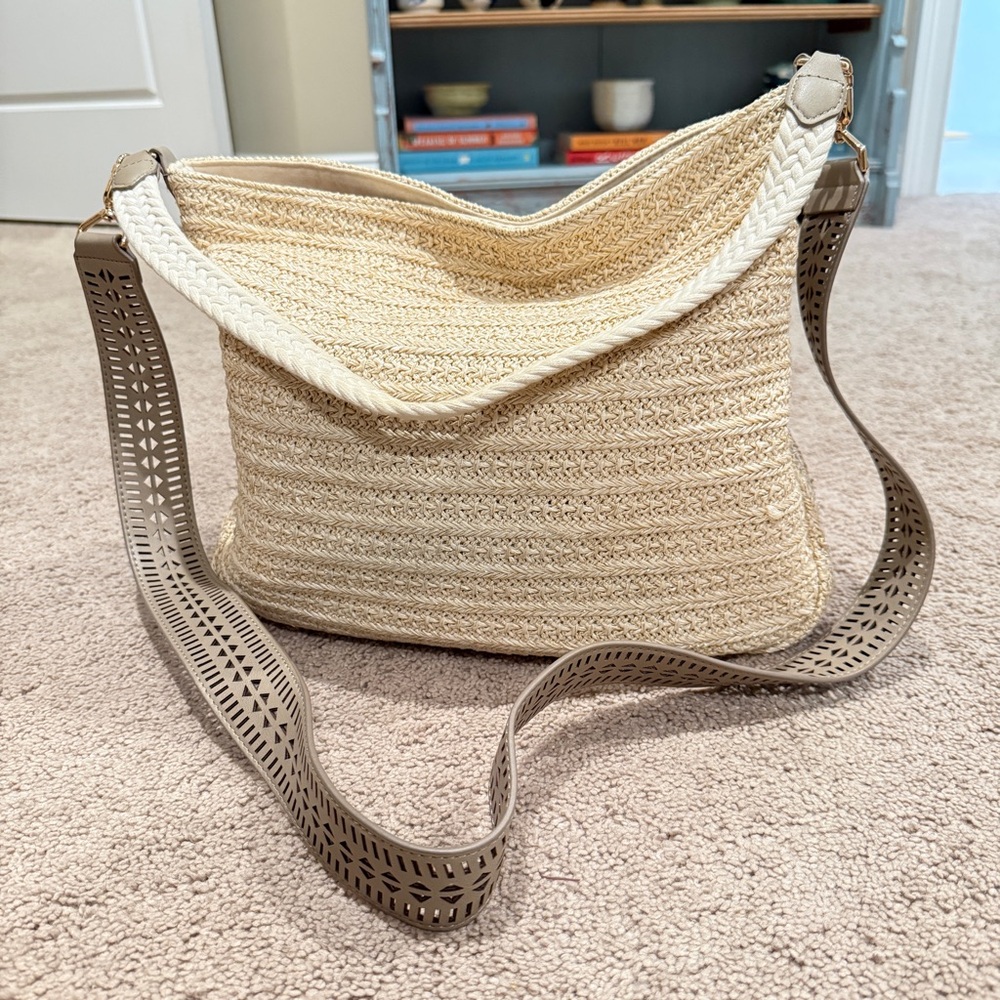Stella & Dot Ellie Elegant Cream/Gold Straw Hobo Shoulder Bag